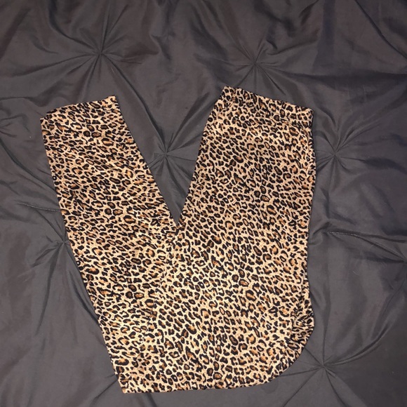 Shein leggings - Picture 4 of 4